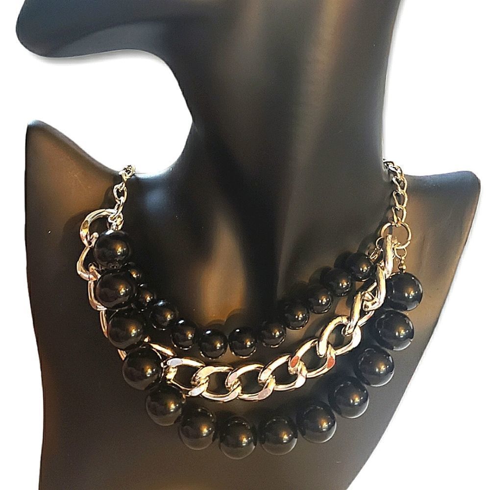 𝅺triple Layer Statement Necklace